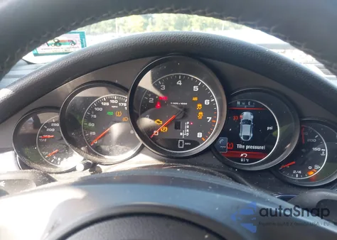 2013 Porsche Panamera 4 из США, поврежденный, VIN WP0AA2A79DL015495